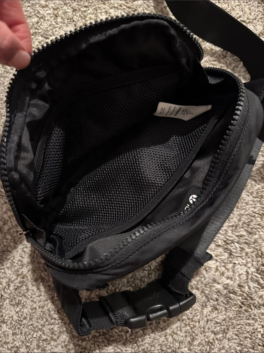 lululemon athletica sleek black